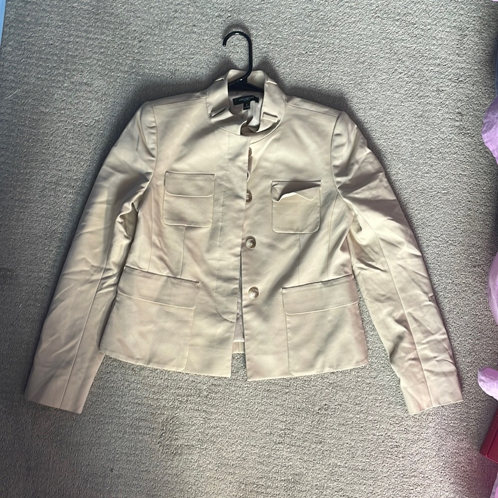 Jacket - Picture 2 of 4